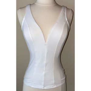 XS Express V neck top!